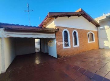 49376b996d942abaae2a28b0b787d7873b4efbdf · Casa com 3 dormitórios para alugar, 121 m² por R$ 1.983,72/mês - Centro - Barretos/SP