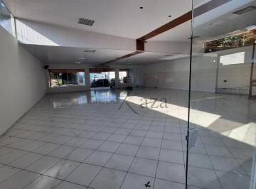 Comercial · 500m² · Oportunidade - Ponto Comercial - Centro - Jacareí - 500m².