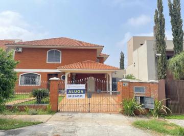 Casa · 278m² · 5 Quartos · 6 Vagas · Casa com 05 dormitórios - Zona 05