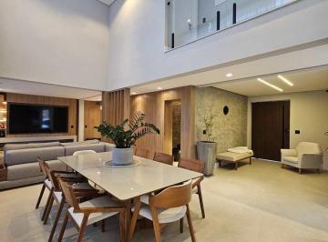 Casa · 330m² · 4 Quartos · 6 Vagas · Condomínio Bella Cittá no Jardim Rodeio em Mogi das Cruzes
