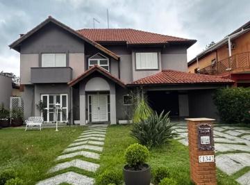 Casa · 246m² · 4 Quartos · 2 Vagas · Residencial Morada da Flores - Casa á venda no Moradas das Flores - Aldeia da Serra