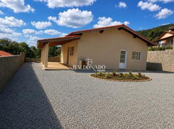 Casa · 340m² · 2 Quartos · 1 Vaga · Casa a venda Guaraiuva VARGEM  SP Proximo a todos comercios.