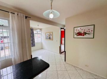 Apartamento · 45m² · 2 Quartos · 1 Vaga · Apartamento térreo com 2 dormitórios, face norte e vaga privativa no Capão da Imbuia