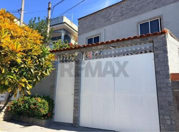 Casa · 207m² · 3 Quartos · 2 Vagas · Casa para venda em Bento Ribeiro de 207.00m² com 3 Quartos, 1 Suite e 2 Garagens
