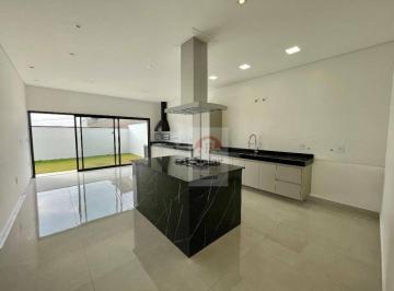 Casa · 194m² · 3 Quartos · 4 Vagas · Casa de Condomínio para venda em Quinta Das Palmeiras de 194.00m² com 3 Quartos, 1 Suite e 4 Garagen