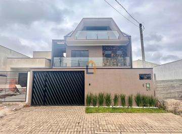 Casa · 247m² · 3 Quartos · 4 Vagas · Sobrado para venda em Eucaliptos de 247.00m² com 3 Quartos, 3 Suites e 4 Garagens