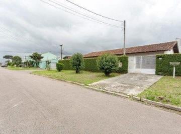 Casa · 260m² · 5 Quartos · 8 Vagas · Casa para venda em Boqueirão de 260.00m² com 5 Quartos e 8 Garagens