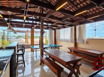 Apartamento · 246m² · 3 Quartos · 2 Vagas · Cobertura para venda em Água Verde de 246.00m² com 3 Quartos, 1 Suite e 2 Garagens