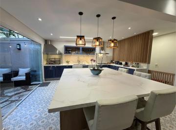 Imagem Principal · Casa à Venda em Condomínio Fechado no Alto da Boa Vista