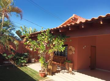Casa · 180m² · 3 Quartos · 4 Vagas · Casa à venda no bairro Vigilato Pereira- Uberlândia - MG