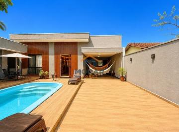Casa · 313m² · 3 Quartos · 3 Vagas · Casa Alto Padrão com 03 suites psicina em Ipanema