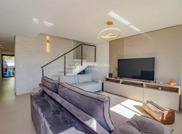 Casa · 153m² · 3 Quartos · 4 Vagas · Descubra o conforto de morar em uma excelente casa no bairro Chácara das Pedras, uma das regiões mai