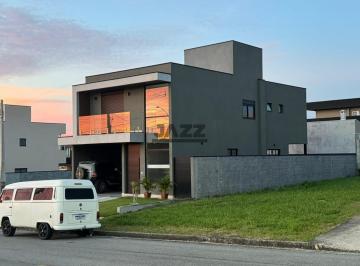 Casa · 253m² · 4 Quartos · 4 Vagas · Casa à Venda  no Condomínio Veredas do Campo em São Jose dos Campos-sP
