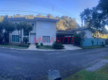 549fb5a7ba62d9fa6fa0330247096c69.jpg · Cond. fechado com 4 quartos