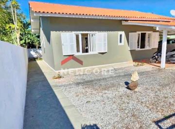 Casa · 150m² · 3 Quartos · 4 Vagas · Casa em Rodovia João Gualberto Soares - São João do Rio Vermelho - Florianópolis/SC