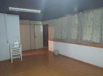 img0 · Casa com 3 Quarto(s) e 1 banheiro(s) para Alugar, 140 m² por R$ 1950 / Mês