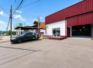 Comercial · 186m² · 2 Vagas · Galpão reformado para locação anual, com 186m², localizado no Bairro São Vicente, em Itajaí/SC, quas