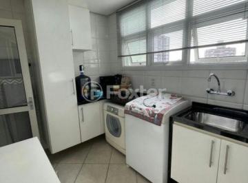 e7d7ff05 · Apartamento, 4 dormitórios, 155.32 m², em Centro