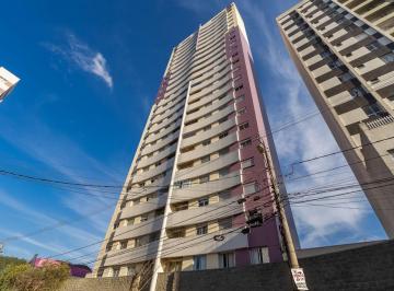 Apartamento de 3 quartos, Curitiba · Apartamento com 3 quartos sendo 1 suíte com 2 vagas paralelas no Água Verde