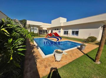 Casa · 810m² · 3 Quartos · 4 Vagas · Casa térrea, alto padrão em Condomínio fechado "Reserva Campos de Boituva!"