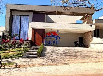 Casa · 525m² · 4 Quartos · 6 Vagas · Casa térrea no Portal das Estrelas completamente mobiliada, 4 suítes