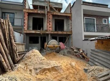 Casa de 2 quartos, Curitiba · Tríplex à venda no Umbará - Cód. 06.113