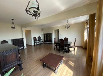Apartamento de 3 quartos, São Vicente · Apartamento de 200 m², 3 quartos, 4 banheiros, vaga de garagem exclusiva.