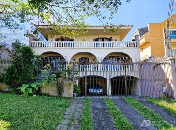 Casa · 510m² · 8 Quartos · 6 Vagas · Imóvel de Alto Padrão com 510m2 para Locação no Bairro Guabirotuba em Curitiba