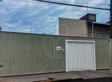 Casa · 225m² · 3 Quartos · 2 Vagas · Casa no Centro de Marília · 3 Quartos · R$ 530.000