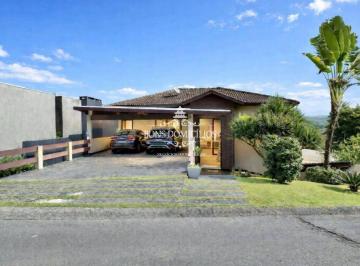 Foto 01 · Imperdível Casa de Alto Padrão no Golf Gardens em Carapicuíba-SP! 3 quartos, 3 suítes, 3 salas, 4 ba