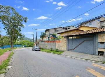Foto 01 · Imperdível casa à venda em Cotia-SP, Outeiro de Passárgada: 3 quartos, 1 suíte, 4 salas, 3 banheiros