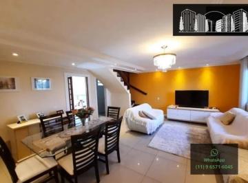 Casa de 3 quartos, São Paulo · Sobrado em Pinheiros com 135m²