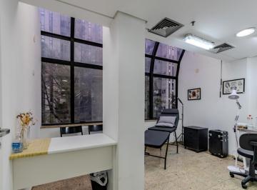 35ad1742-8653-4c59-b89d-6006378de4dc · Atraente conjunto comercial para venda em Moema, 45m²