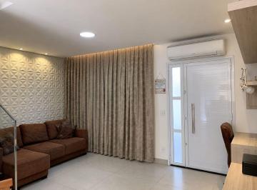 Casa de 1 quarto, Guarujá · Vendo Casa com 1 Quarto, 1 Vaga de Garagem e Churrasqueira em Pitangueiras - Guarujá