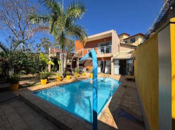 Casa · 136m² · 3 Quartos · 4 Vagas · Casa em Lagoa Santa