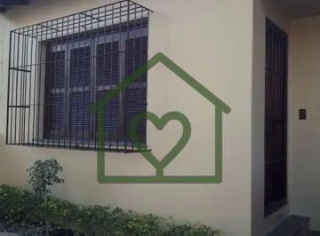 Casa · 254m² · 3 Quartos · 2 Vagas · Casa para venda em Auxiliadora de 254.00m² com 3 Quartos, 1 Suite e 2 Garagens