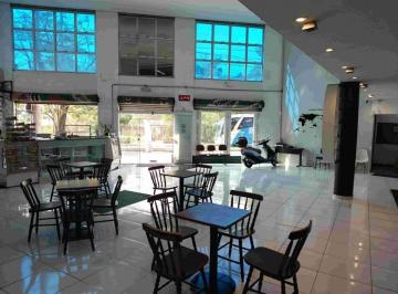 Comercial de 12 quartos, Sorocaba · Prédio comercial em Avenida na Zona Central/ 750 m²/ 12 salas/ 4 andares