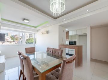 Apartamento · 70m² · 2 Quartos · 2 Vagas · Apartamento mobiliado com churrasqueira e 2 vagas