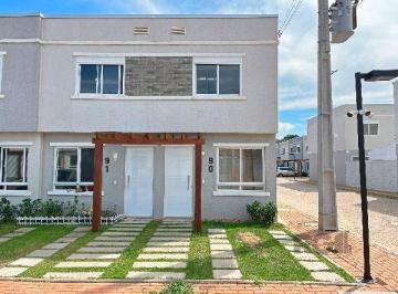 Casa · 170m² · 2 Quartos · 1 Vaga · Casa em Porto Alegre, no bairro Vila Nova, com 2 dormitório(s), e 2 banheiros, à