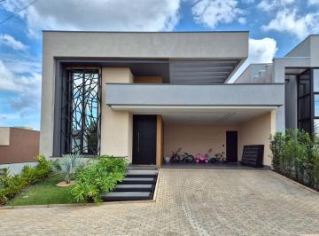 Casa · 150m² · 3 Quartos · 4 Vagas · Casa de Condomínio para venda em Parque Laranjeiras de 150.00m² com 3 Quartos, 1 Suite e 4 Garagens