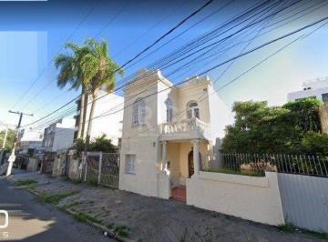 Casa · 198m² · 2 Quartos · 4 Vagas · Casa comercial ou residencial à venda - Bairro Rio Branco
