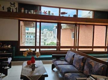 Casa · 262m² · 5 Quartos · 1 Vaga · Casa 5 Quartos, 3 banheiros, 1 vaga - 262m² - Botafogo