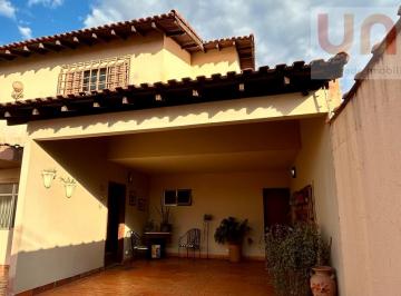 Casa · 282m² · 1 Quarto · 4 Vagas · Sobrado em Carandá Bosque - Campo Grande