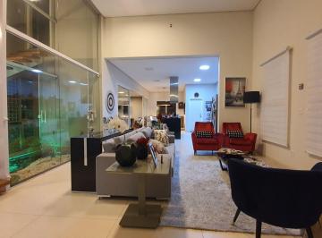 Casa · 300m² · 4 Quartos · 2 Vagas · Casa de Condomínio para venda em Parque Residencial Damha de 300.00m² com 4 Quartos, 2 Suites e 2 Ga