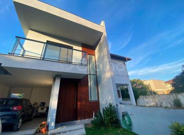 Photo 1 · Casa de 119m² com 3 dormitórios sendo 1 suíte no Campeche.