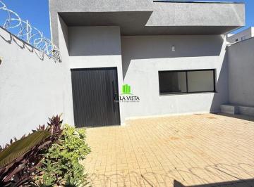 Casa · 102m² · 3 Quartos · 3 Vagas · Casa em Aeronautas