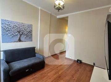 Apartamento · 60m² · 2 Quartos · Apartamento de 2 quartos Finamente Decorado na Rua Sacadura Cabral