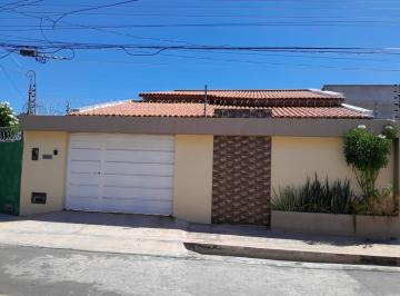 Casa térrea à venda no bairro Saci em Teresina – 3 suítes, closet e garagem para até 4 carros · Casa térrea à venda no bairro Saci em Teresina – 3 suítes, closet e garagem para até 4 carros
