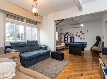 Apartamento · 112m² · 2 Quartos · 1 Vaga · Apartamento amplo,em localização privilegiada