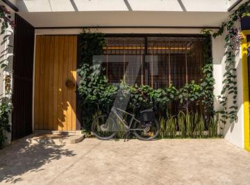 Casa · 300m² · 3 Quartos · 3 Vagas · Casa de Alto Padrão - Vila Fechada no Itaim Bibi